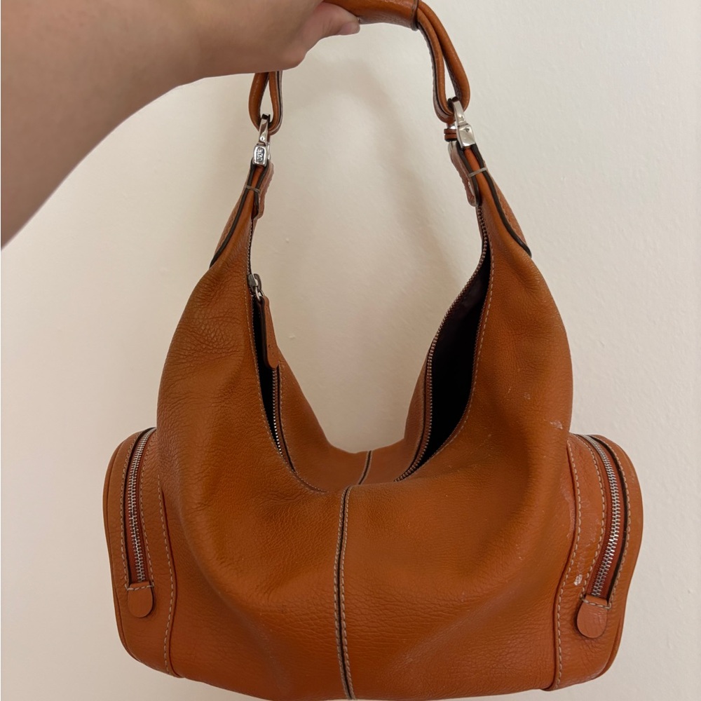 TOD'S Charlotte Hobo